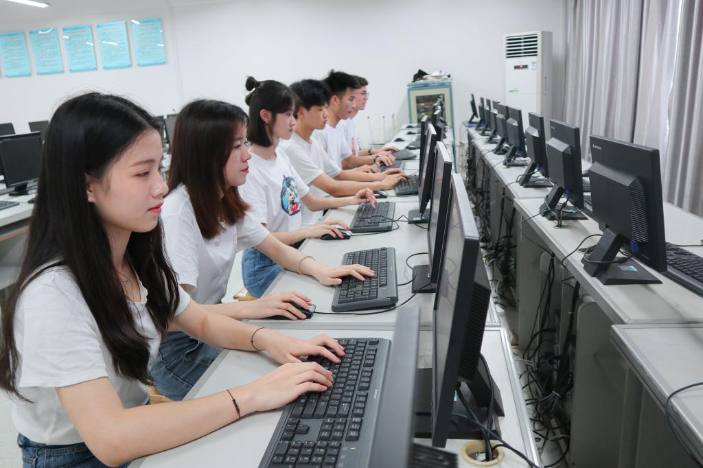 太阳成集团tyc151cc